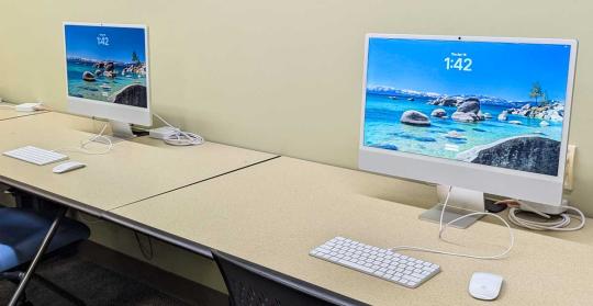 2 computer workstations